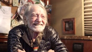 Willie Nelson On Eggs, Martial Arts &amp; Living A Life Without Worry | Southern Living