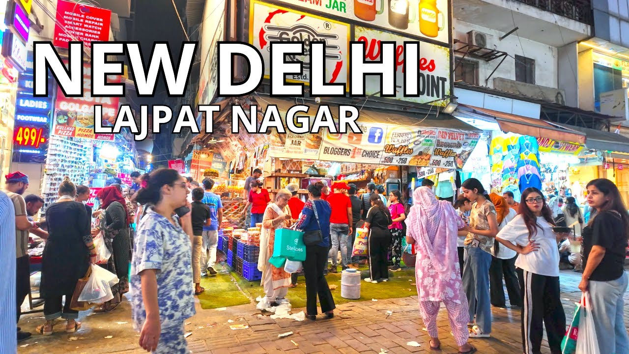 Immersive street-level walking tour through Delhi (Market 19), India, showcasing authentic urban landscapes, local architecture, and the vibrant atmosphere of the city's neighborhoods