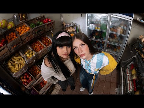Yami Safdie - En Otra Vida - Versión Cuarteto (w/ Luck Ra, Q' Lokura) on Spotify Charts