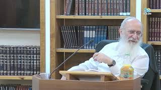 למה אנשים אומרים כל כך הרבה שטויות כשמדברים על הבורא? | לנבוכי הדור | הרב אורי שרקי (ישיבת מכון מאיר) - התמונה מוצגת ישירות מתוך אתר האינטרנט יוטיוב. זכויות היוצרים בתמונה שייכות ליוצרה. קישור קרדיט למקור התוכן נמצא בתוך דף הסרטון