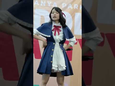 220515 (Guitar Fancam) Kiss Kitsune - Heart Sunglasses @ Thanya Park Idol Party