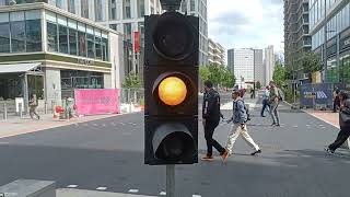 British Traffic light Tempe Peek led 1x3 in Stratford City, London - Part 1/2