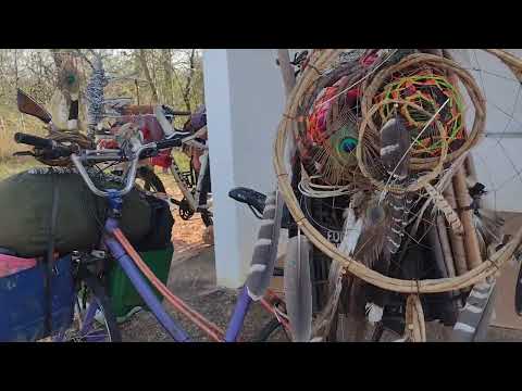 malucos de BR trocando ideia na beira da estrada os maluco são os carcarás da estrada