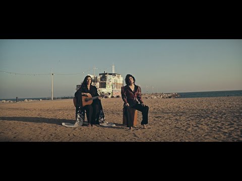 Elena Gadel & Marta Robles - Cisne Redondo