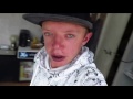Tijmen (19) komt amper de trap op, maar blijft ondanks handicap positief