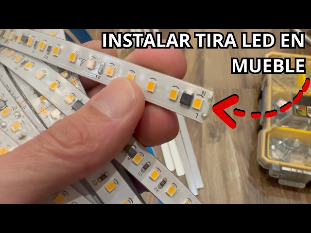Vídeo relacionado con PIASKI Conjunto de Muebles de salón Vera II, iluminación LED Opcional, Juego de Muebles de salón, Distintos Colores (Wotan, Sin iluminación LED)