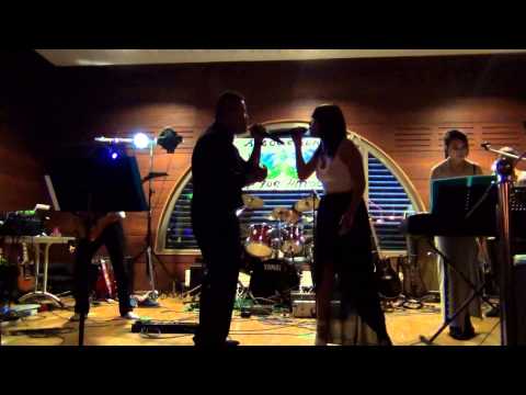 LOPIUM BAND - Los Puag Kuv/Viens m'embrasser