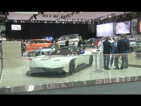 Dubai International Motor Show Kicks off