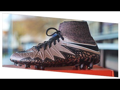 Nike Hypervenom Phantom II Liquid Chrome - UNBOXING