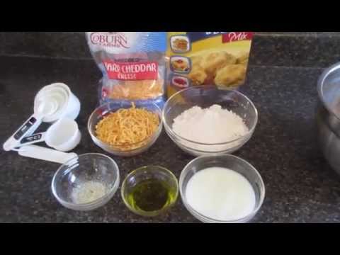 Café Papi: Easy Cheesy Biscuits Recipe