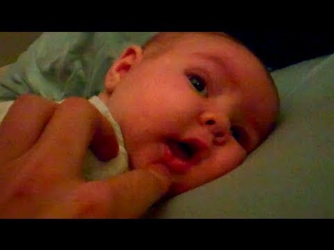 HOW TO WAKE UP A CUTE BABY Video