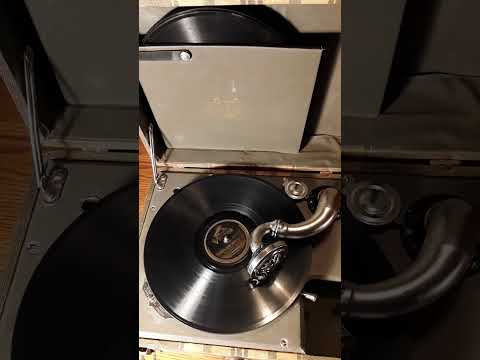 Heaven Can Wait - Fox Trot (Eddie DeLange-Jimmy Van Heusen) Tommy Dorsey and his Orchestra.