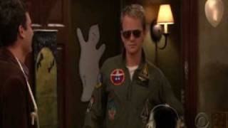 Barney en Officier de marine