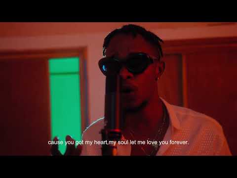 YM Muzik - UMUFANA (Acoustic Version)Feat Alvin Smith (Official Visualizer)