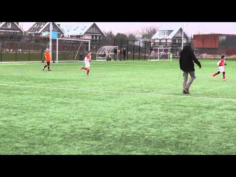 16 maart 2013 VV De Meern E5 - UVV E4 com 5-7 Doelpunt UVV