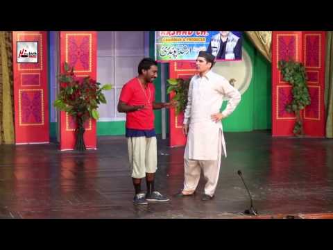 MEIN SAREY KAM KAR LAN GEE IRUM CHOUDHRY ABID CHARLI - COMEDY STAGE DRAMA CLIP