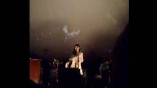 Feist - Woe Be (unreleased) - Live Carré 15-10-2011 the Netherlands