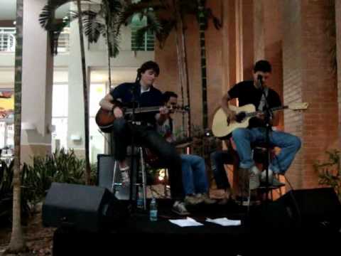 Morena Linda - Giovanne & Caetano