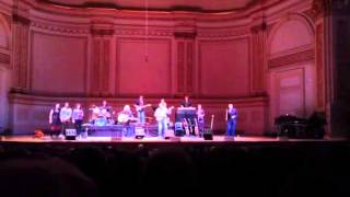 Arlo Guthrie and Pete Seeger