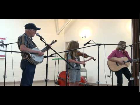 2014-05-11 Amanda Crouson - Sierra Swing ♫ California State Old Time Fiddlers Assoc Dist # 5 ♫