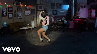 Music video thumbnail preview for Khruangbin - White Gloves ii (Official Video) by Khruangbin