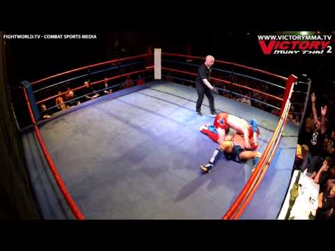 Victory Muay Thai 2 - Mike Travaglini vs Matthew Rusniak
