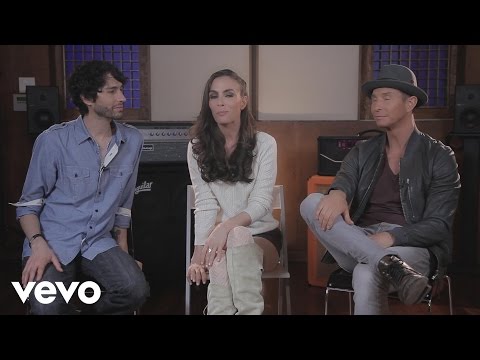 download lagu mp3 mp4 Sasha Benny Y Erik Vuelta Al Sol, download lagu Sasha Benny Y Erik Vuelta Al Sol gratis, unduh video klip Sasha Benny Y Erik Vuelta Al Sol