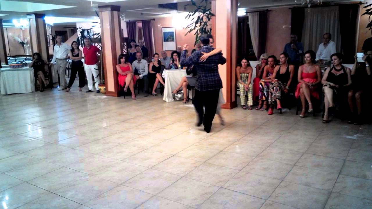 Nora Witanowsky e Juan Carlos Martinez - La milonga dei Castelli (3)