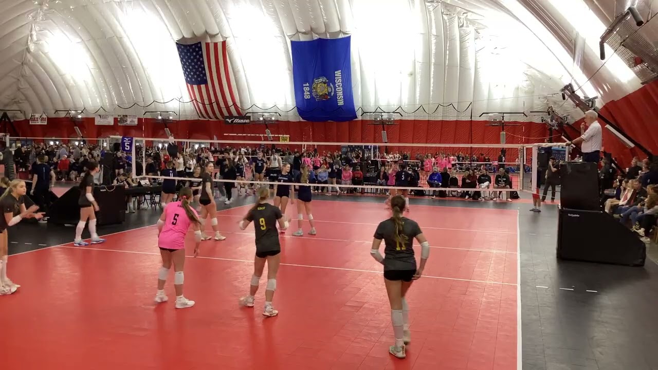 Wisconsin Dells Showcase SMV 15-1 vs Spiketown 15-1 (Quarterfinal)