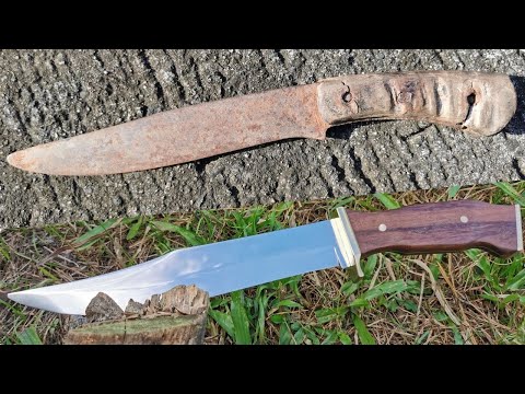 Old and Rusty Butcher’s Knife Restoration