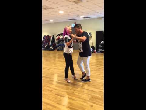 Urbankiz Manuel and Margunn advanced step "ela Nao maya"