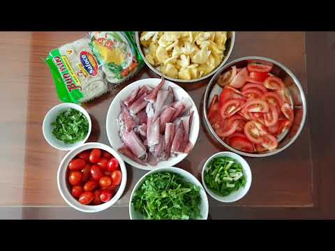 Bún Mực (Đơn Giản, Dễ Làm)