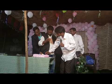 CHRISTMAS 25th in cake cutting