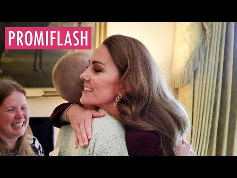 Video Thumbnail: Prinzessin Kate ehrt junge Fotografin (†) am Weltfrauentag