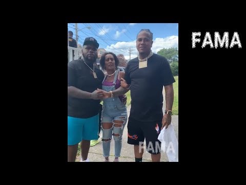 Fatboy SSE Le Quita El Cigarillo A "Shelow Shaq" Y Le Dice Que Solamente Fume Hookah !!!