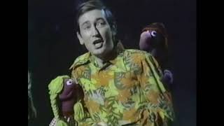 Muppet Songs: Bob - Good Morning Starshine