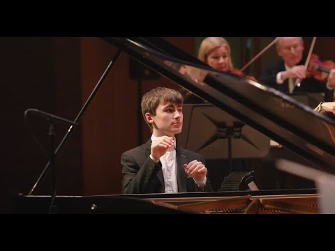 Mozart - Piano Concerto No. 13 in C major k. 415 | Irish Chamber Orchestra | Kevin Jansson
