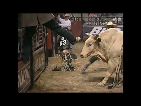 Mike White vs Vindicator - 99 PBR Bakersfield (90 pts)