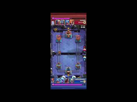 Hog Cycle deck F2P || lvl 12 vs max lvl13 ||5600 trophies Mid level