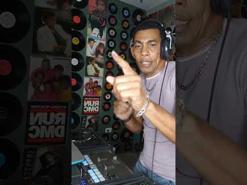 Howie t🔊🎛🎧 Some Different Cassette Tunes Pt1 🎶🎶🎚🎚🎛🔊🎧🎛🎛🎛🎛