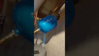 Water heater expansion tank swap out. How to properly add correct air pressure. Click Subscribe.