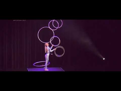 OShow entertainment