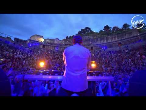 Solomun playing a secret track