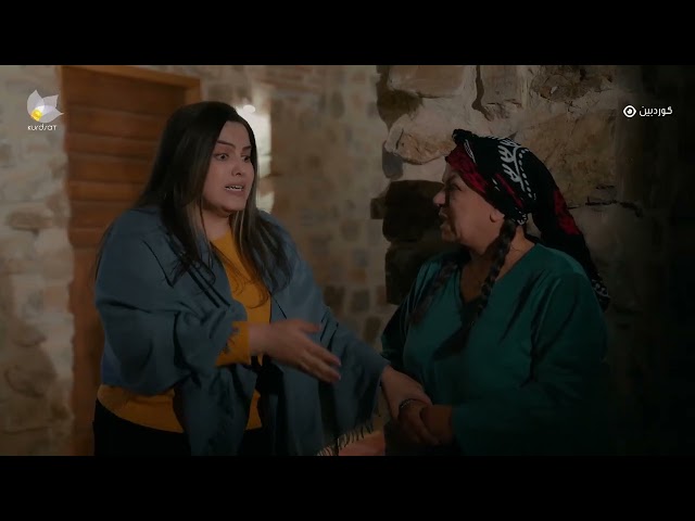 خاتوو گوڵی بۆچی ڕقی لە خاتوو هەناری ڕەحمەتی بوو