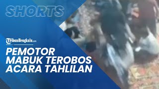 Rekaman CCTV Detik-detik Pemotor Mabuk Terobos Acara Tahlilan Warga, Makanan Terlindas Tak Bersisa