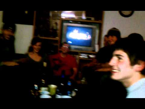 Dupus Crew playing thumper for friendsgiving