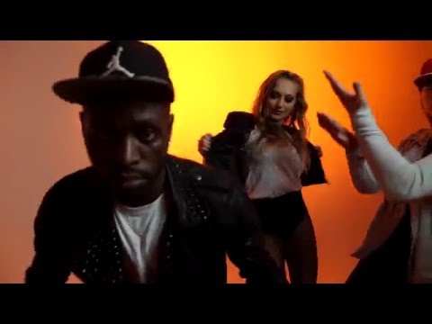 PAPAJAM feat. Ibrahim Maiga - FATOUMATA (ROTON MUSIC)