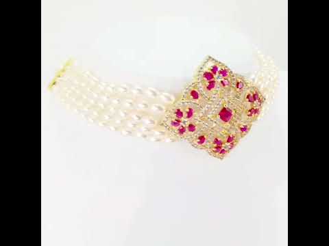 The Satvika Moti Short Necklace