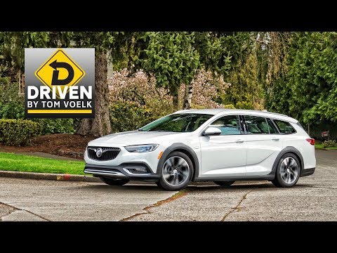 2018 Buick Regal TourX Essence AWD Car Review