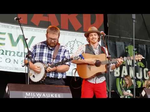 Rory Modlinski with We Banjo 3 at Milwaukee Irish Fest 2016